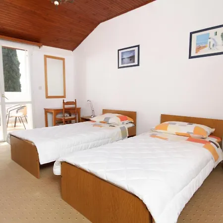 With Parking Space - 4673 * دوبروفينك