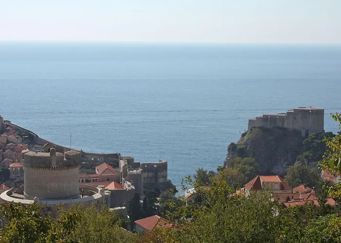With Parking Space - 4673 Apartamento Dubrovnik